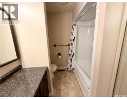 2173 Douglas Avenue, North Battleford, SK S9A3N9 Photo 25