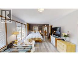 5564/5574 Highway 95 Highway, Edgewater, BC V0A1E0 Photo 19