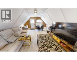 5564/5574 Highway 95 Highway, Edgewater, BC V0A1E0 Photo 26