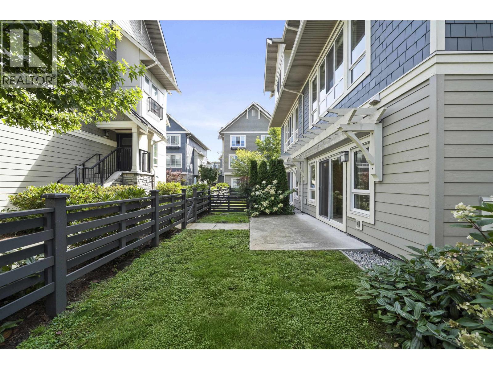 #305-1784 OSPREY Drive, Tsawwassen