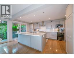 18 2214 Folkstone Way, West Vancouver, BC V7S2X7 Photo 14