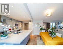18 2214 Folkstone Way, West Vancouver, BC V7S2X7 Photo 16