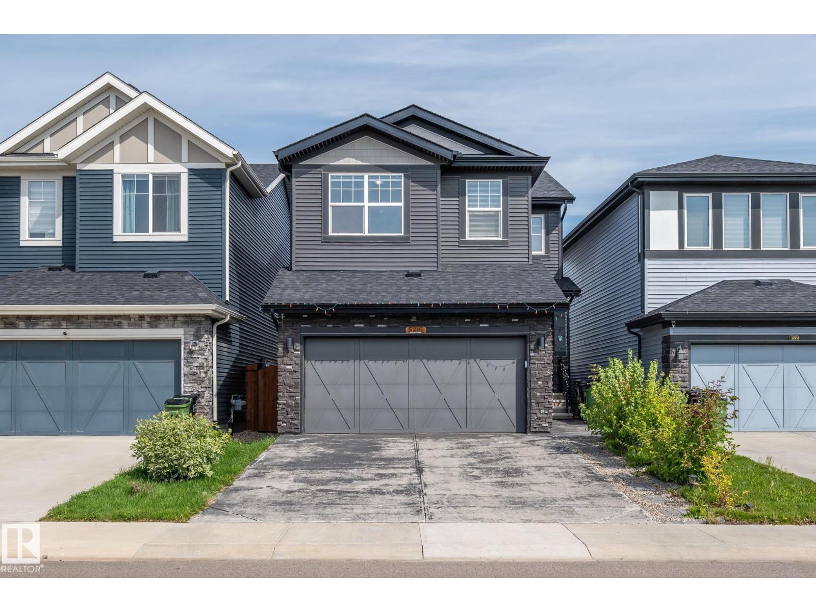 5210 23 ave SW - 1