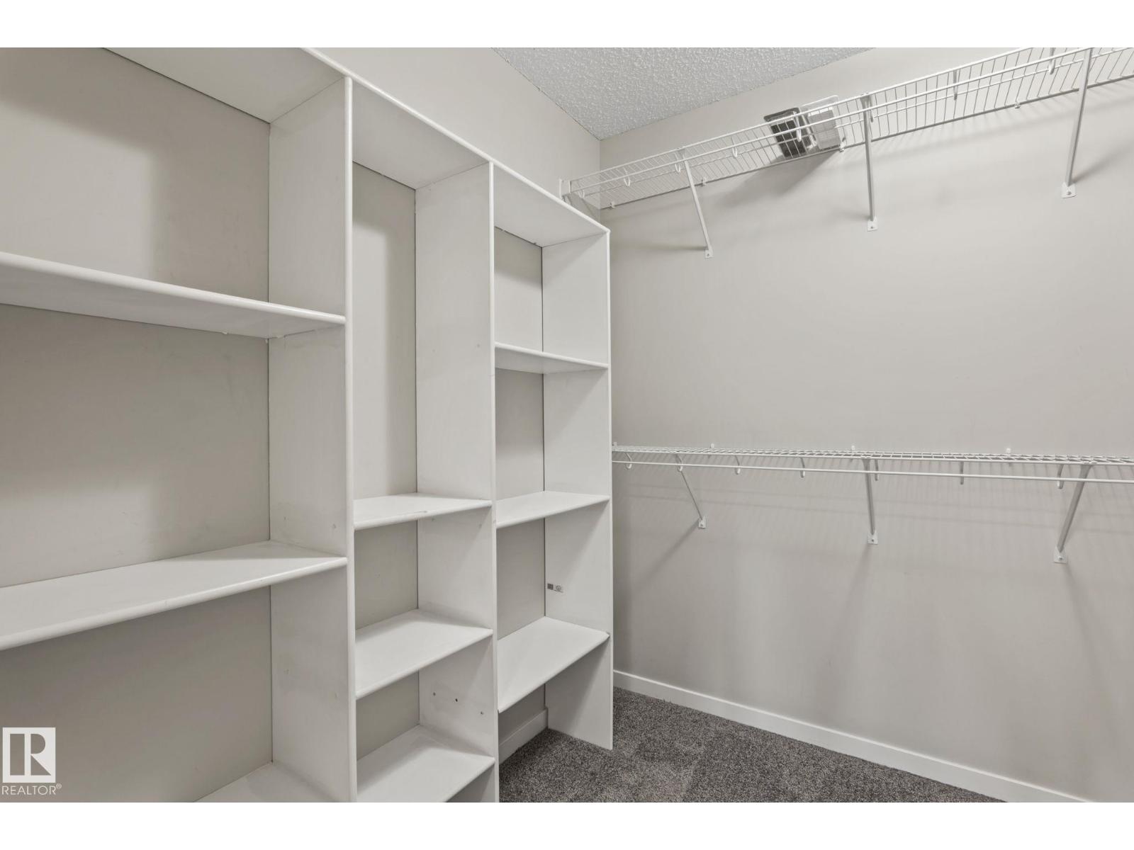 5210 23 ave SW - Image 21