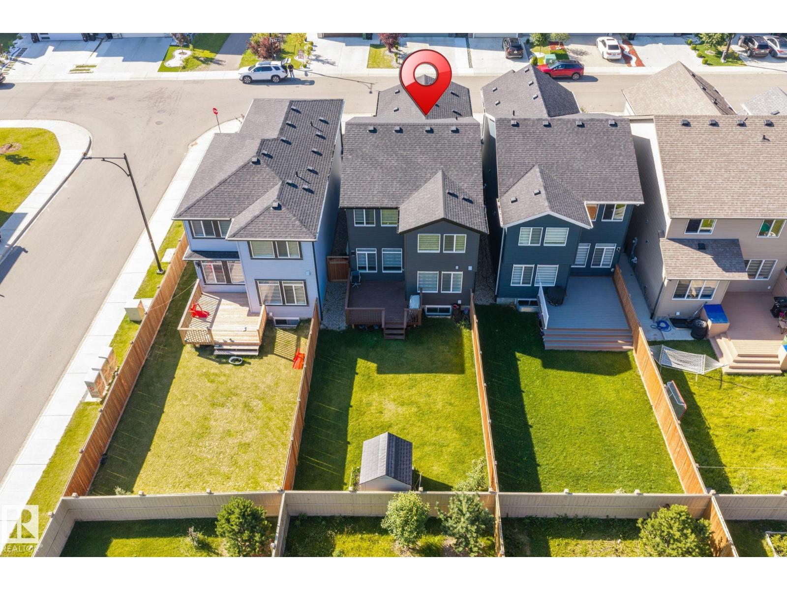 5210 23 ave SW - 43