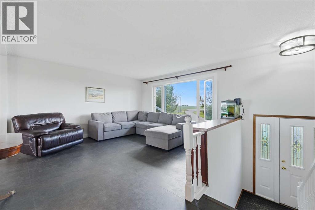 283082 Township Road 254 - 20