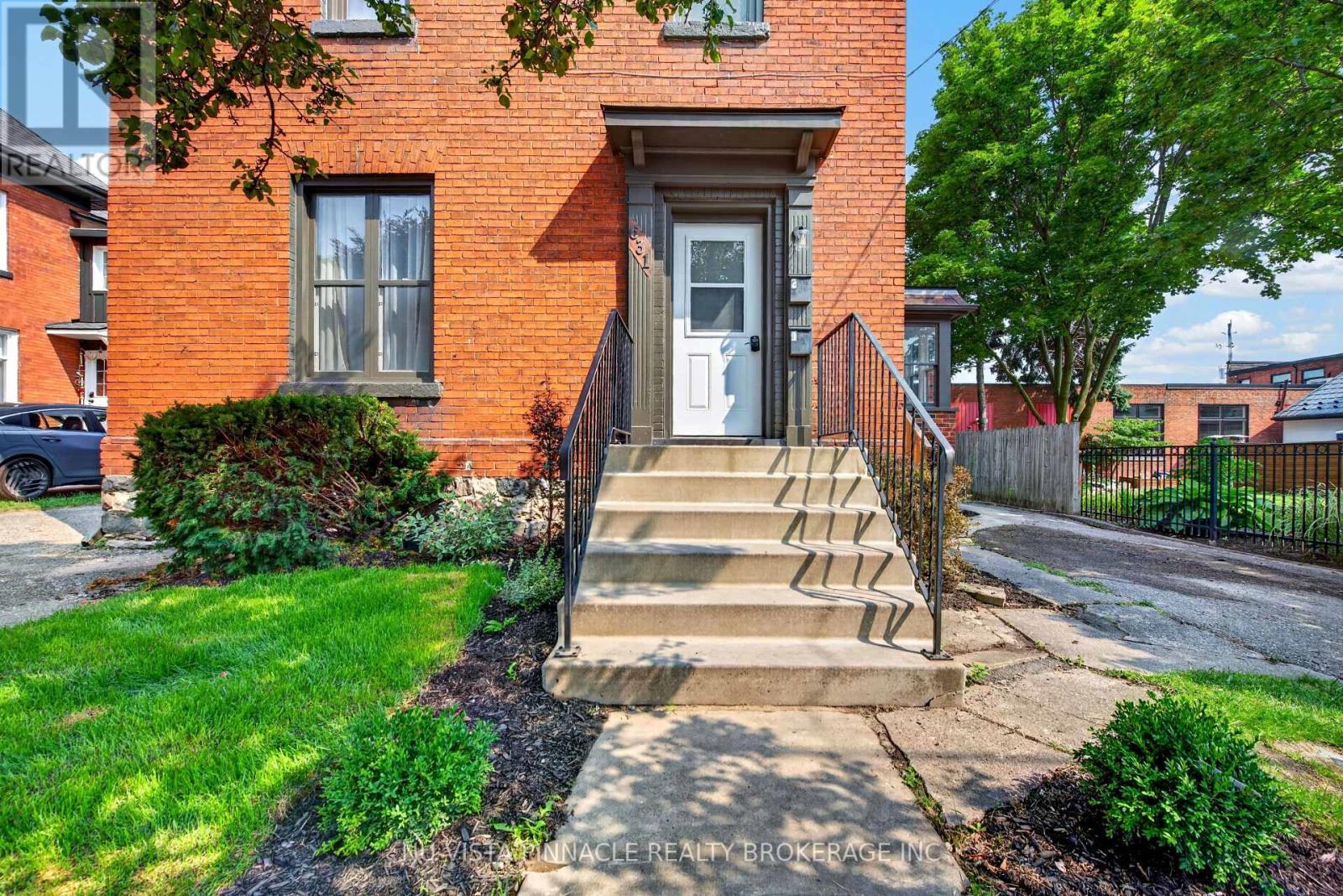 631 PEEL STREET - Image 3