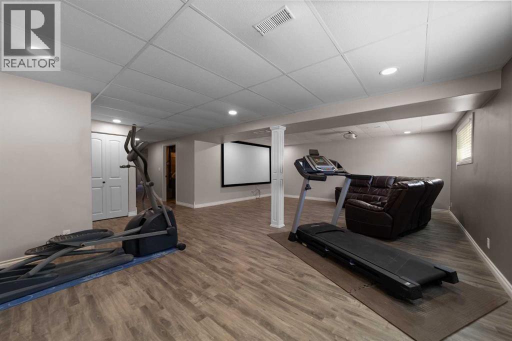 5615 45 Avenue West - Photo 26