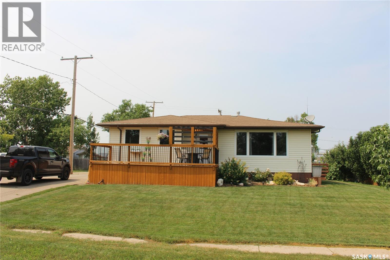 265 Saskatchewan STREET, Central Butte — photo 3