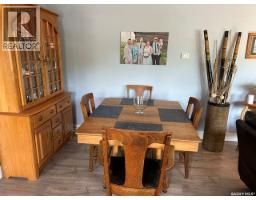 265 Saskatchewan Street, Central Butte, SK S0H0T0 Photo 25
