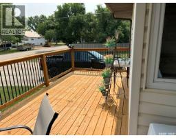 265 Saskatchewan Street, Central Butte, SK S0H0T0 Photo 33