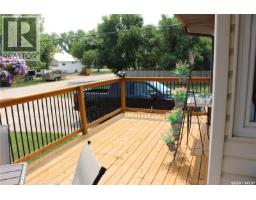 265 Saskatchewan Street, Central Butte, SK S0H0T0 Photo 35