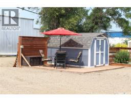 265 Saskatchewan Street, Central Butte, SK S0H0T0 Photo 36