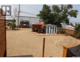 265 Saskatchewan Street, Central Butte, SK S0H0T0 Photo 37