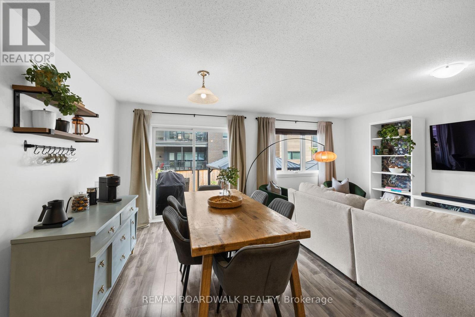 1152 DOCTEUR CORBEIL BOULEVARD - 13