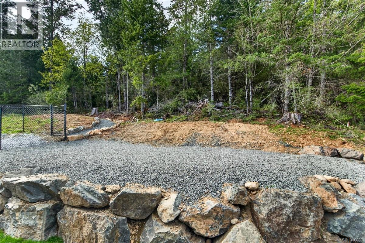2584 Nickson Way - 39