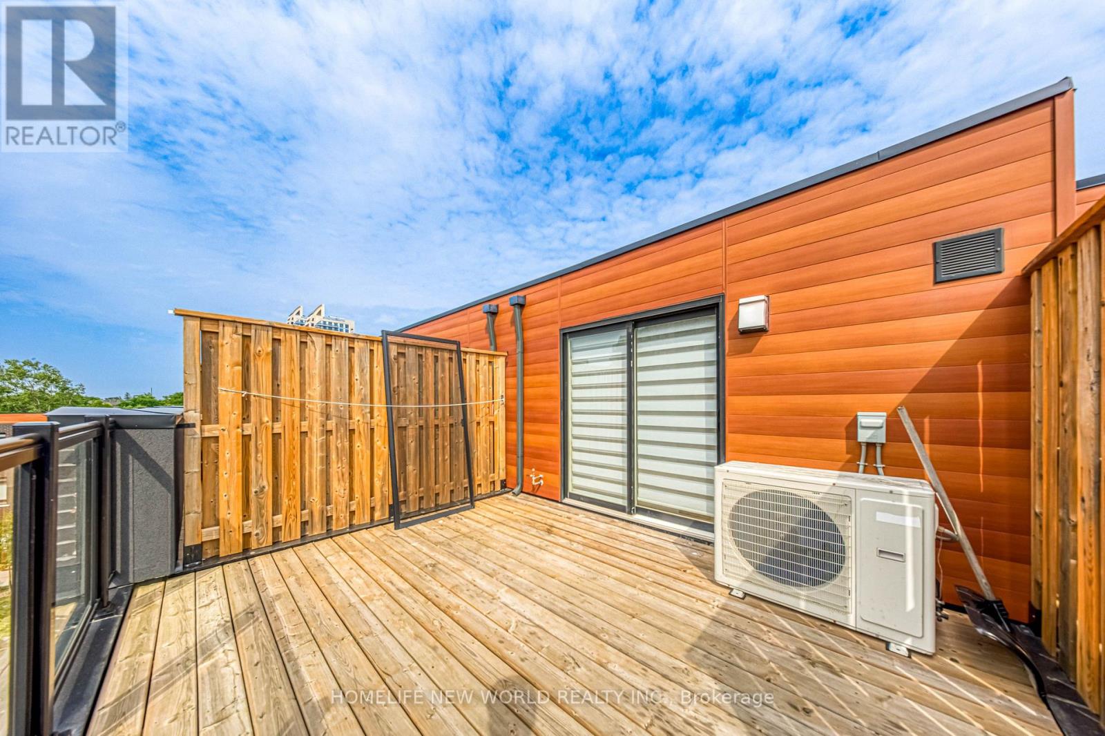 #99 370D RED MAPLE ROAD - 34