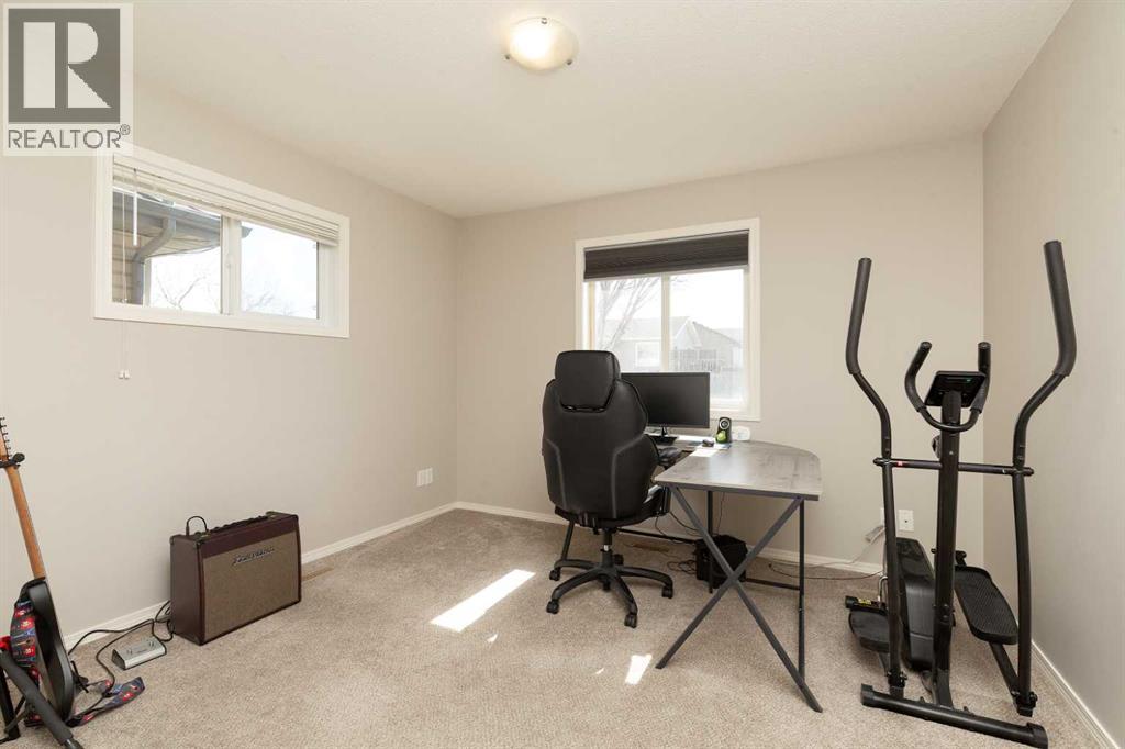 #2 101 Silkstone Road W - 14