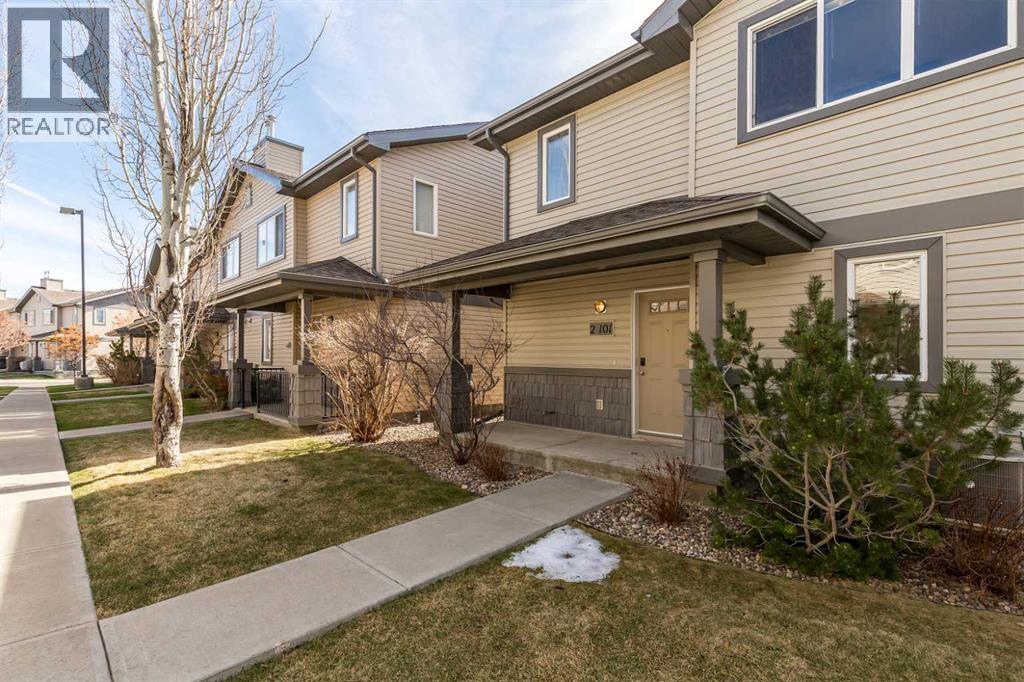 #2 101 Silkstone Road W - 3