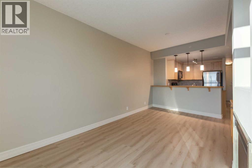 836 15 Avenue Southwest - Photo 10