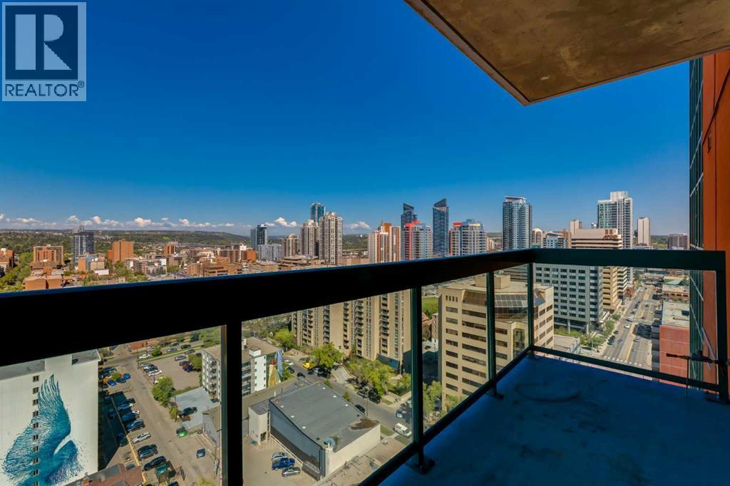 #2104 836 15 Avenue SW - 25