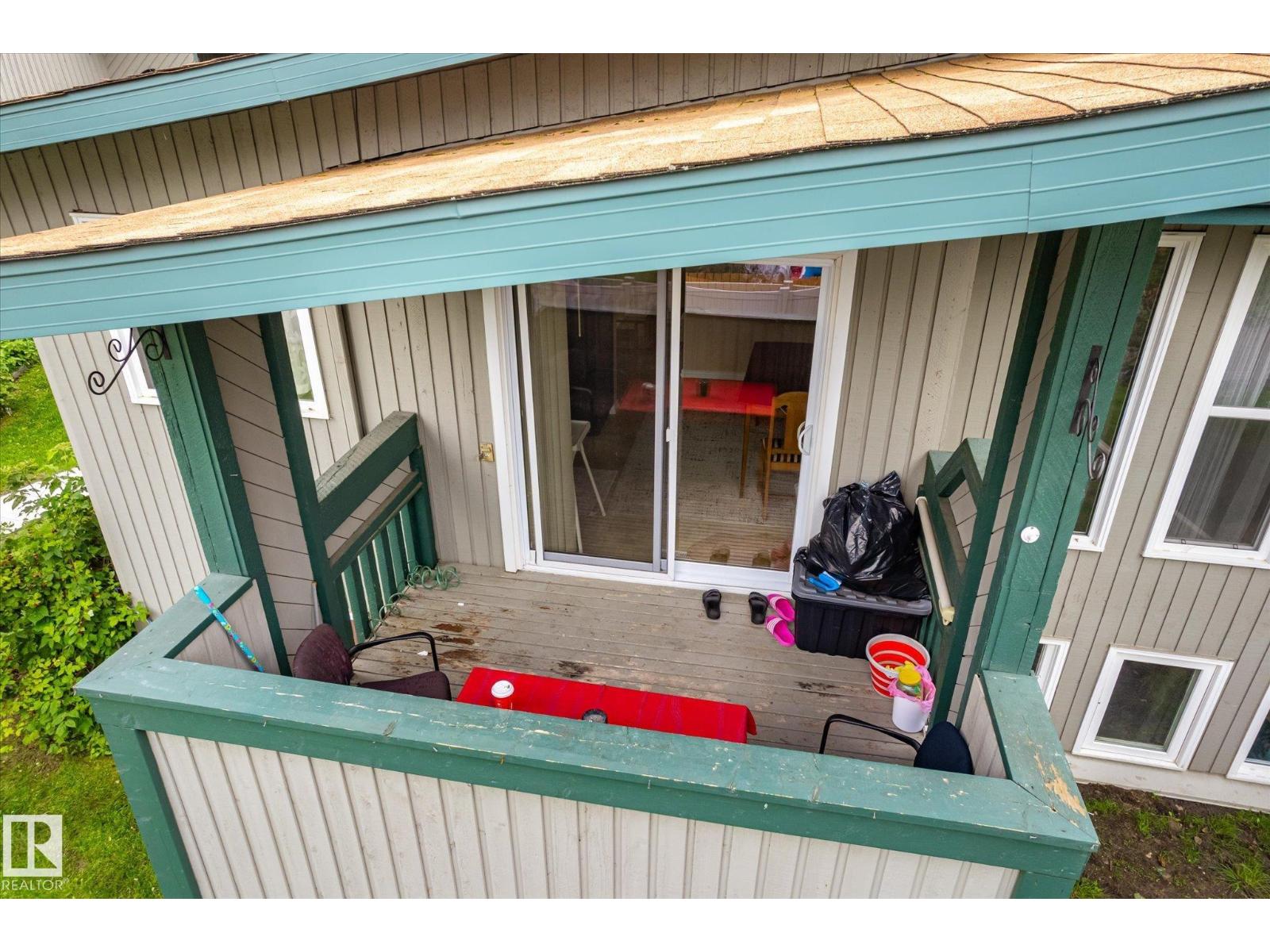 6471 180 ST NW - 35