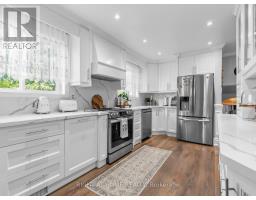 2 Grenadine Court, Toronto, ON M9L2H6 Photo 10