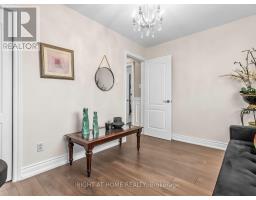 2 Grenadine Court, Toronto, ON M9L2H6 Photo 17