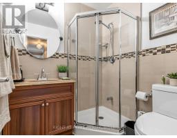2 Grenadine Court, Toronto, ON M9L2H6 Photo 25