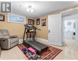 2 Grenadine Court, Toronto, ON M9L2H6 Photo 30