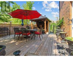 2 Grenadine Court, Toronto, ON M9L2H6 Photo 32