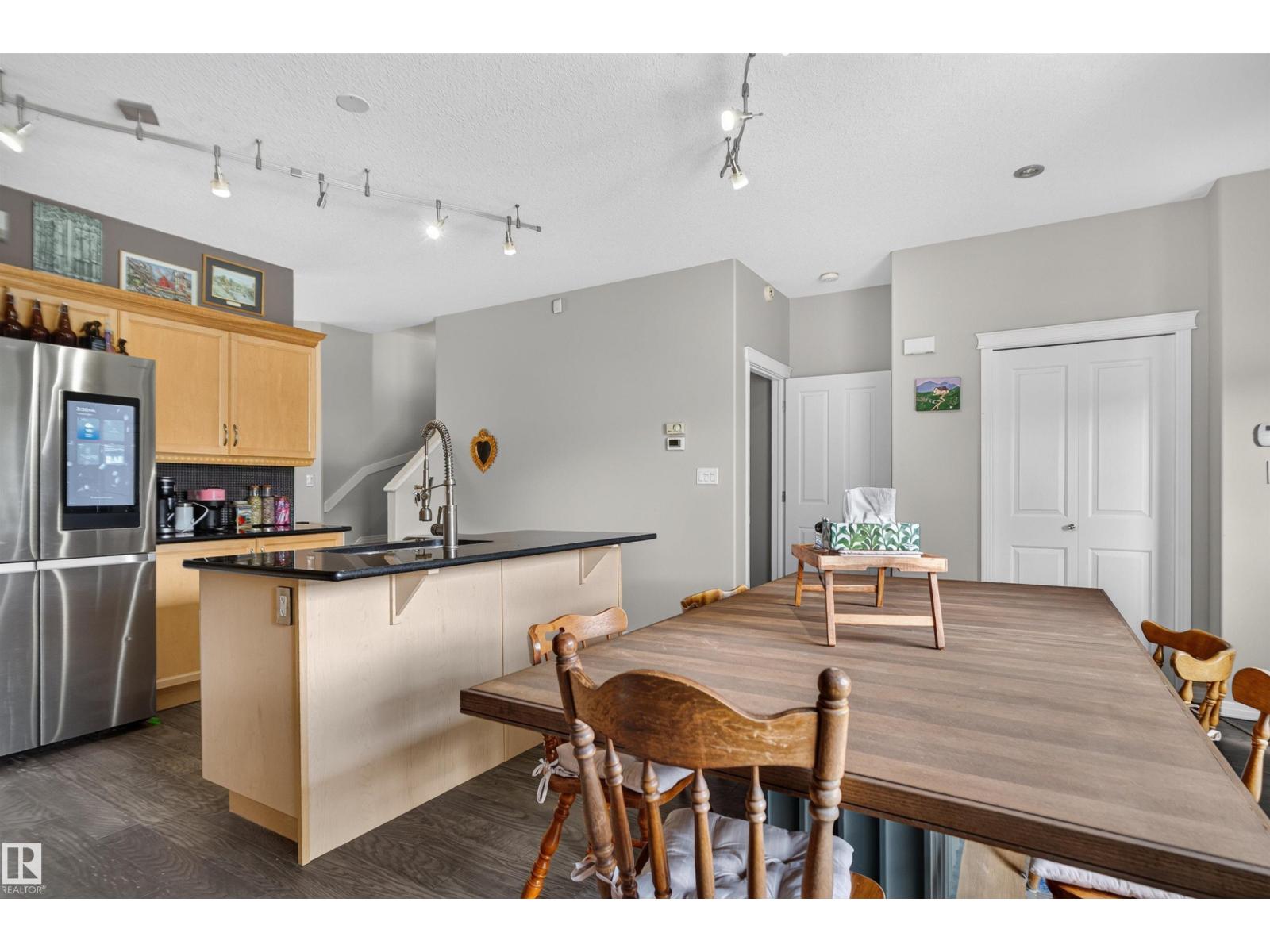 4471 MCCRAE Avenue NW - Photo 8