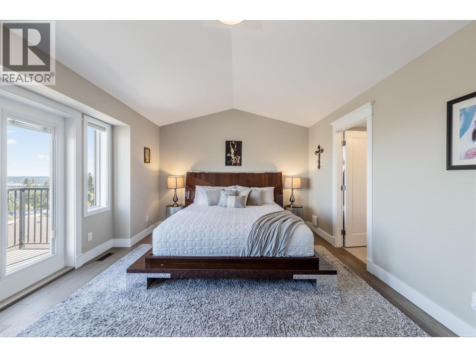 1419 STRAWLINE HILL STREET, Coquitlam