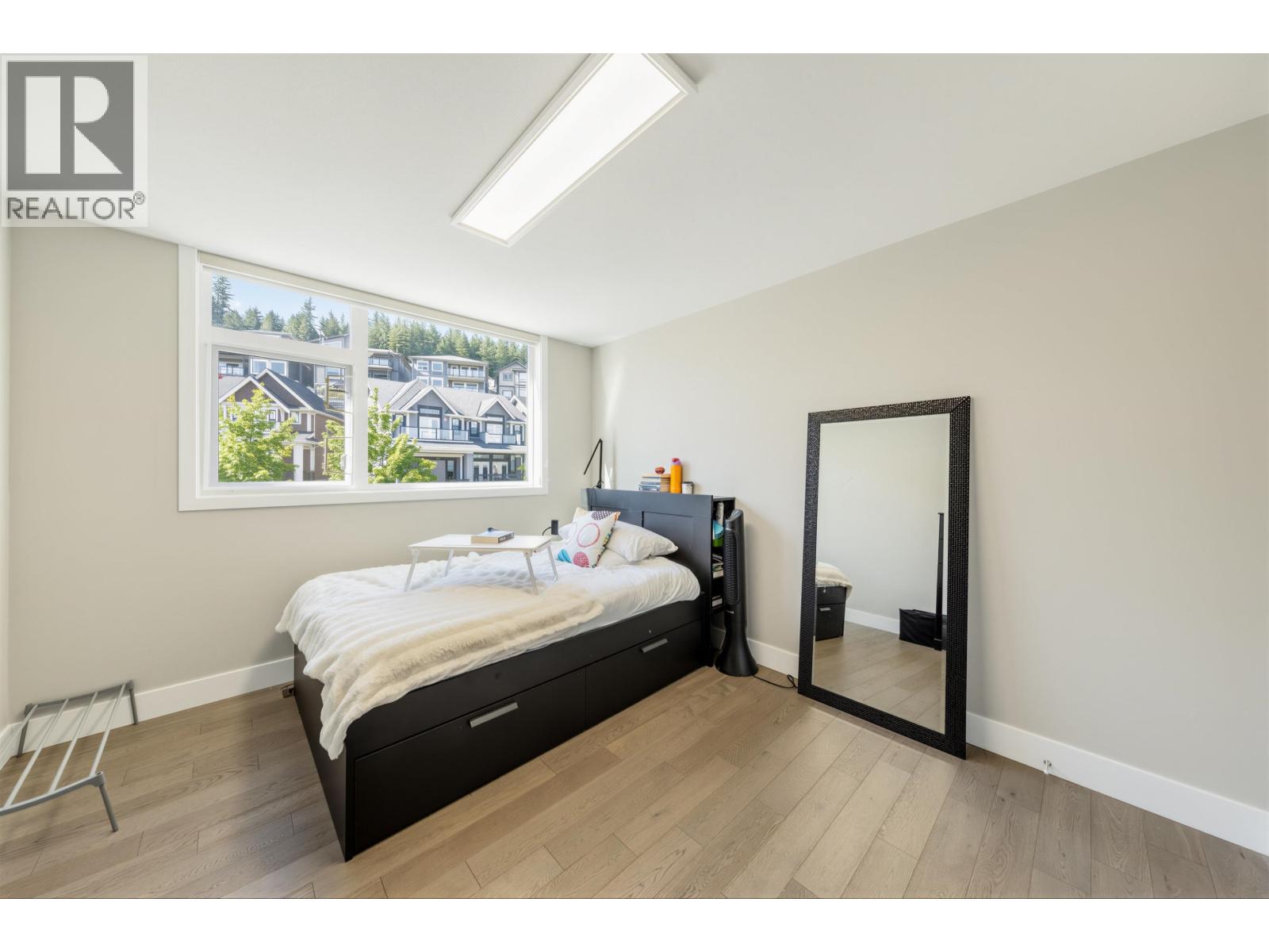 1419 STRAWLINE HILL STREET, Coquitlam