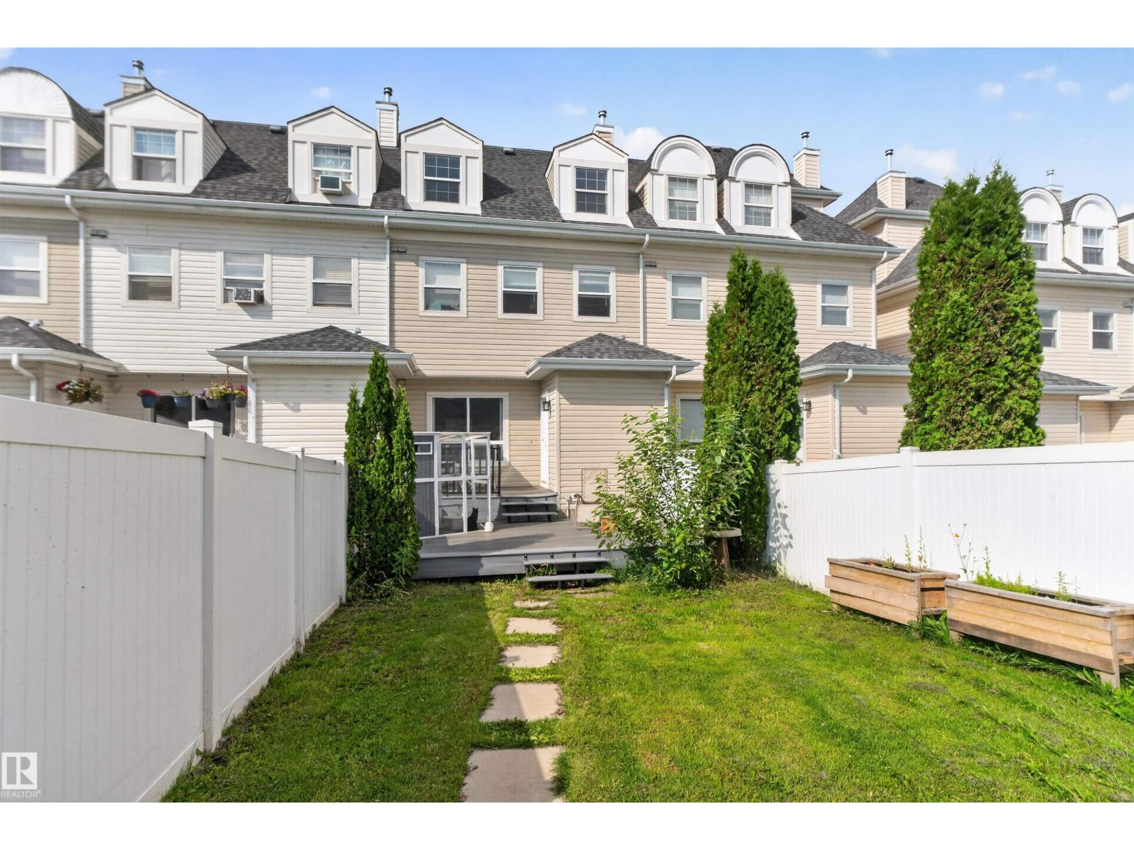 4471 MCCRAE AV NW - 30