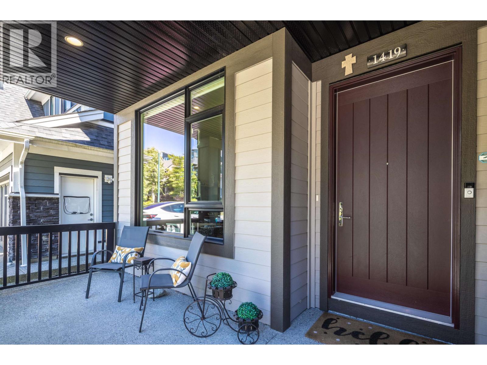 1419 STRAWLINE HILL STREET, Coquitlam