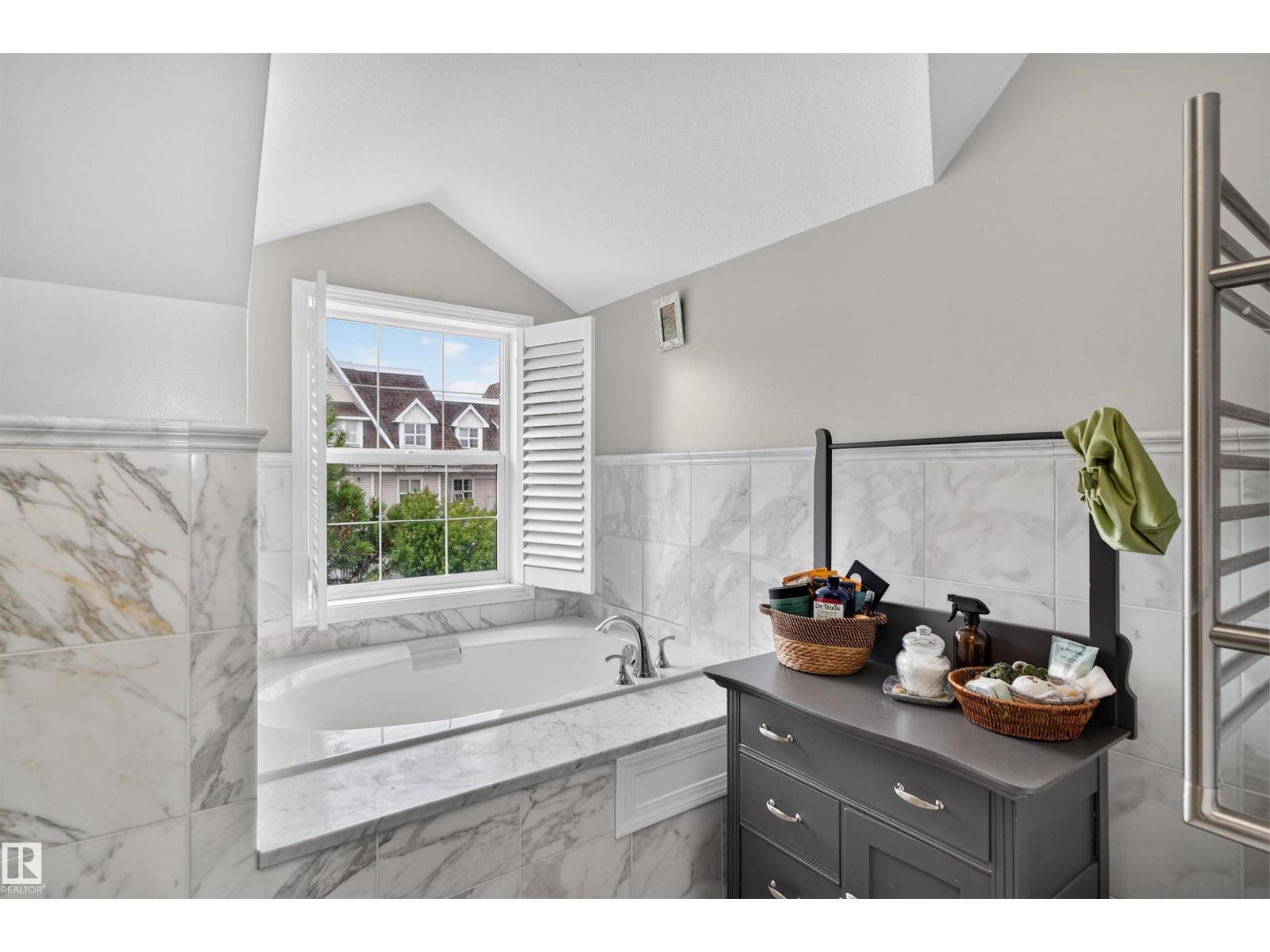 4471 MCCRAE Avenue NW - Photo 25