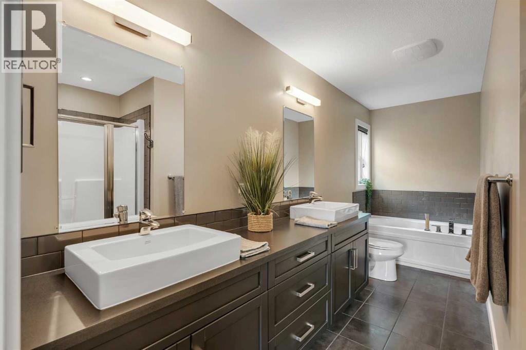 360 Marquis Heights SE - Image 31
