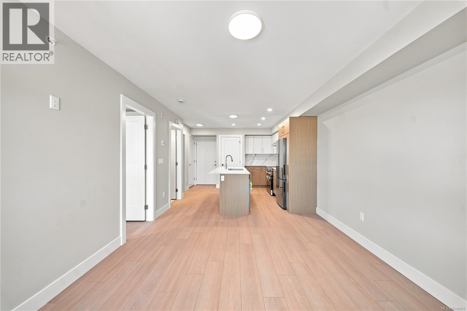 #301 171 Jensen Ave W - 17