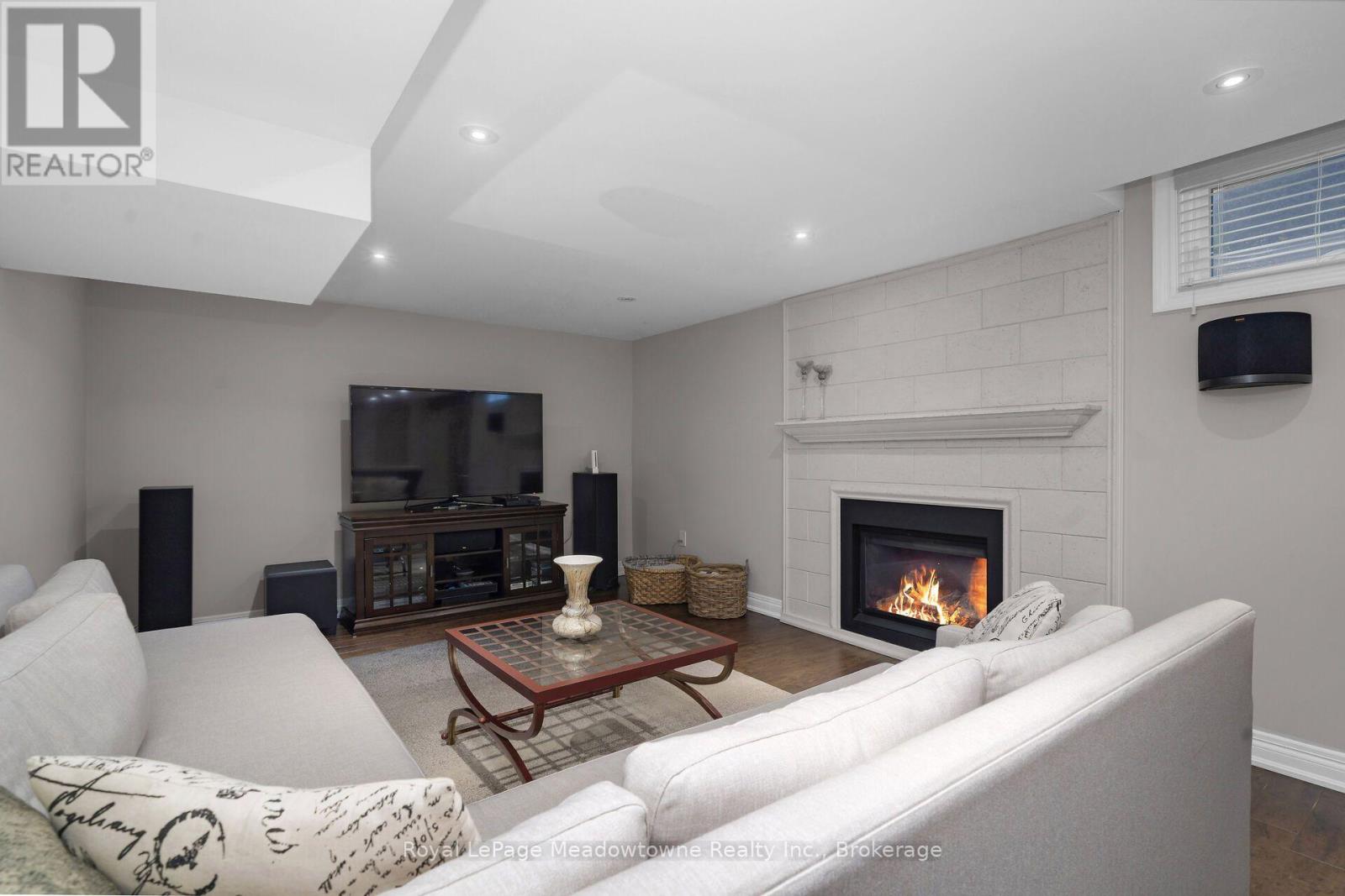 246 FIFTH AVENUE - Image 31
