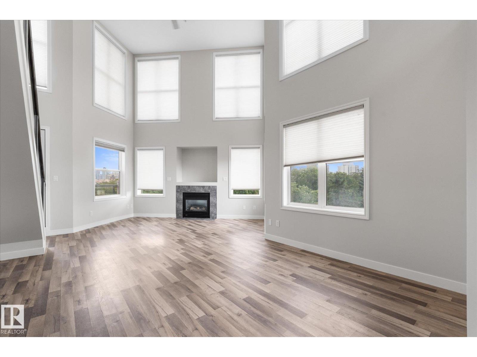 #505 10346 117 ST NW - 14