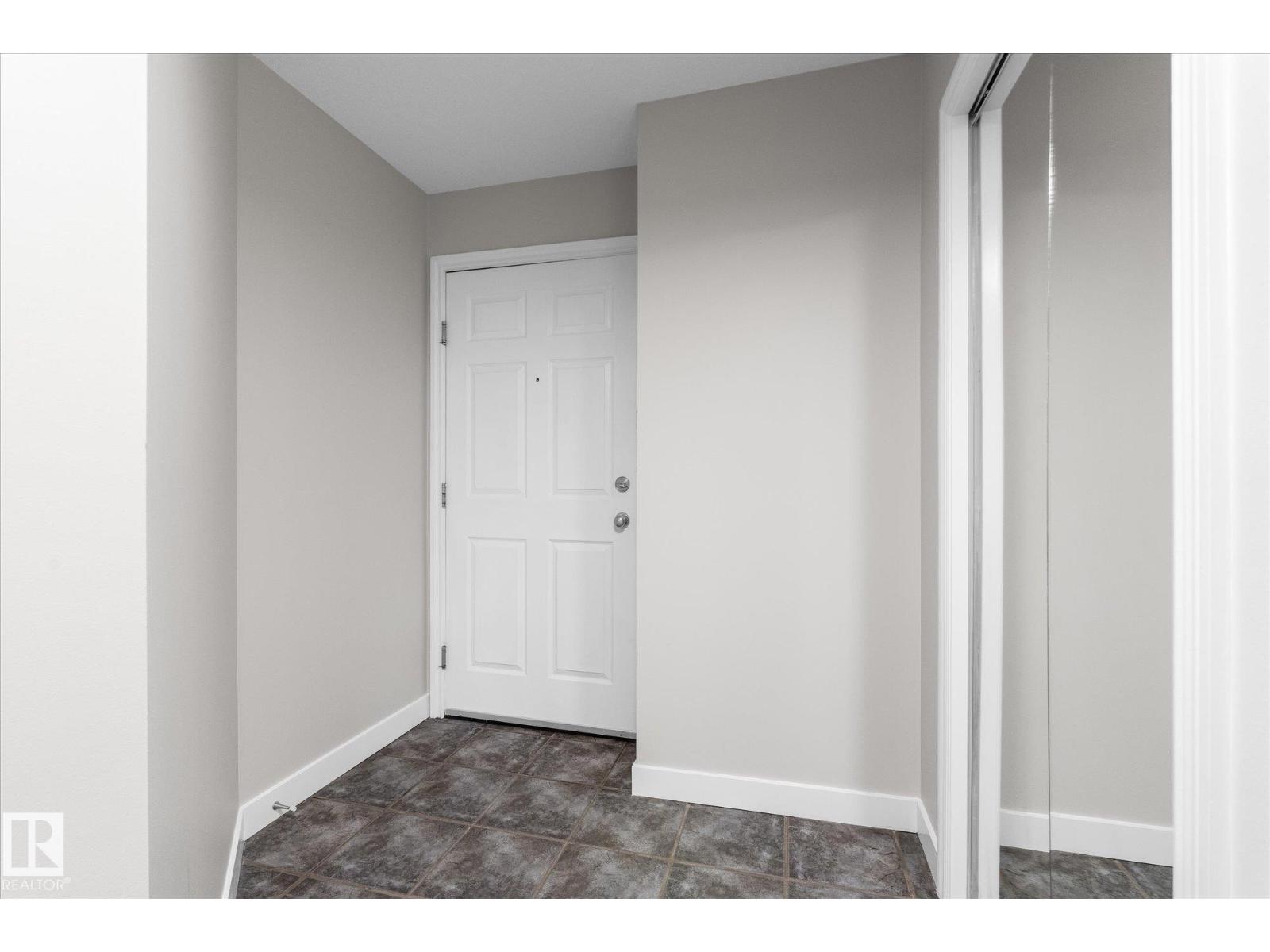 #505 10346 117 ST NW, Wîhkwêntôwin, Edmonton photo 5