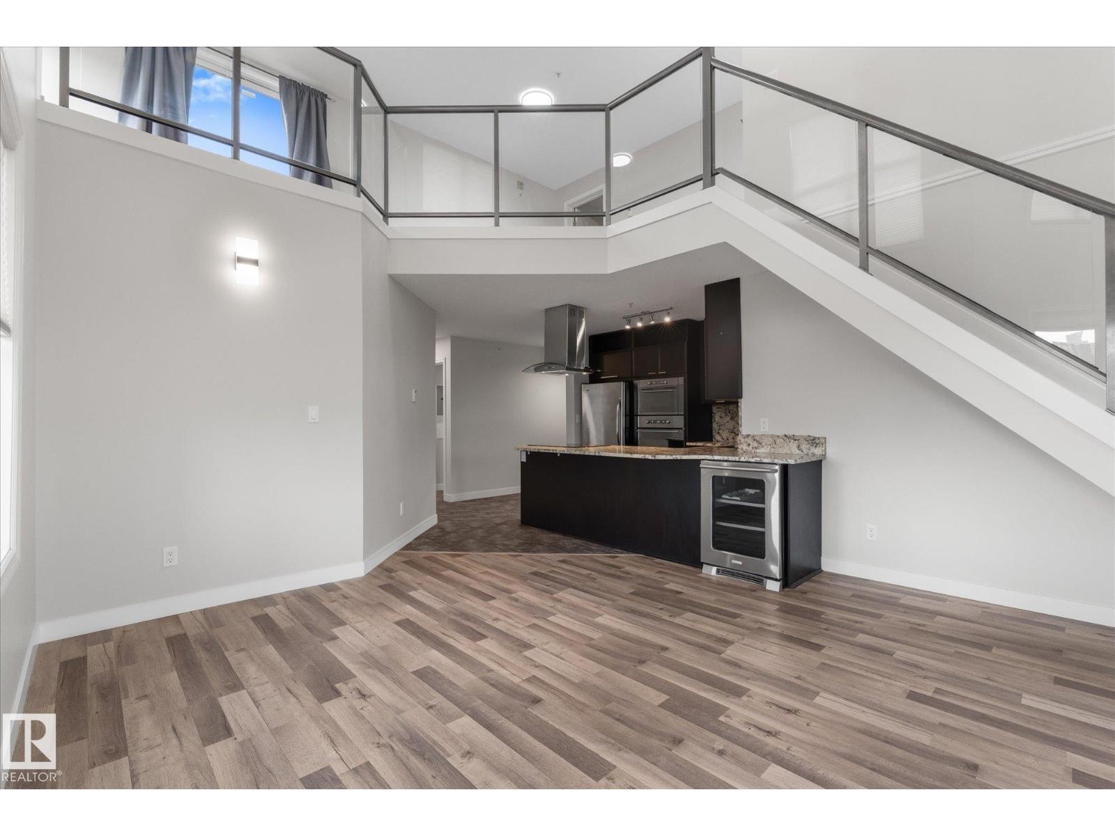 #505 10346 117 ST NW - Image 17