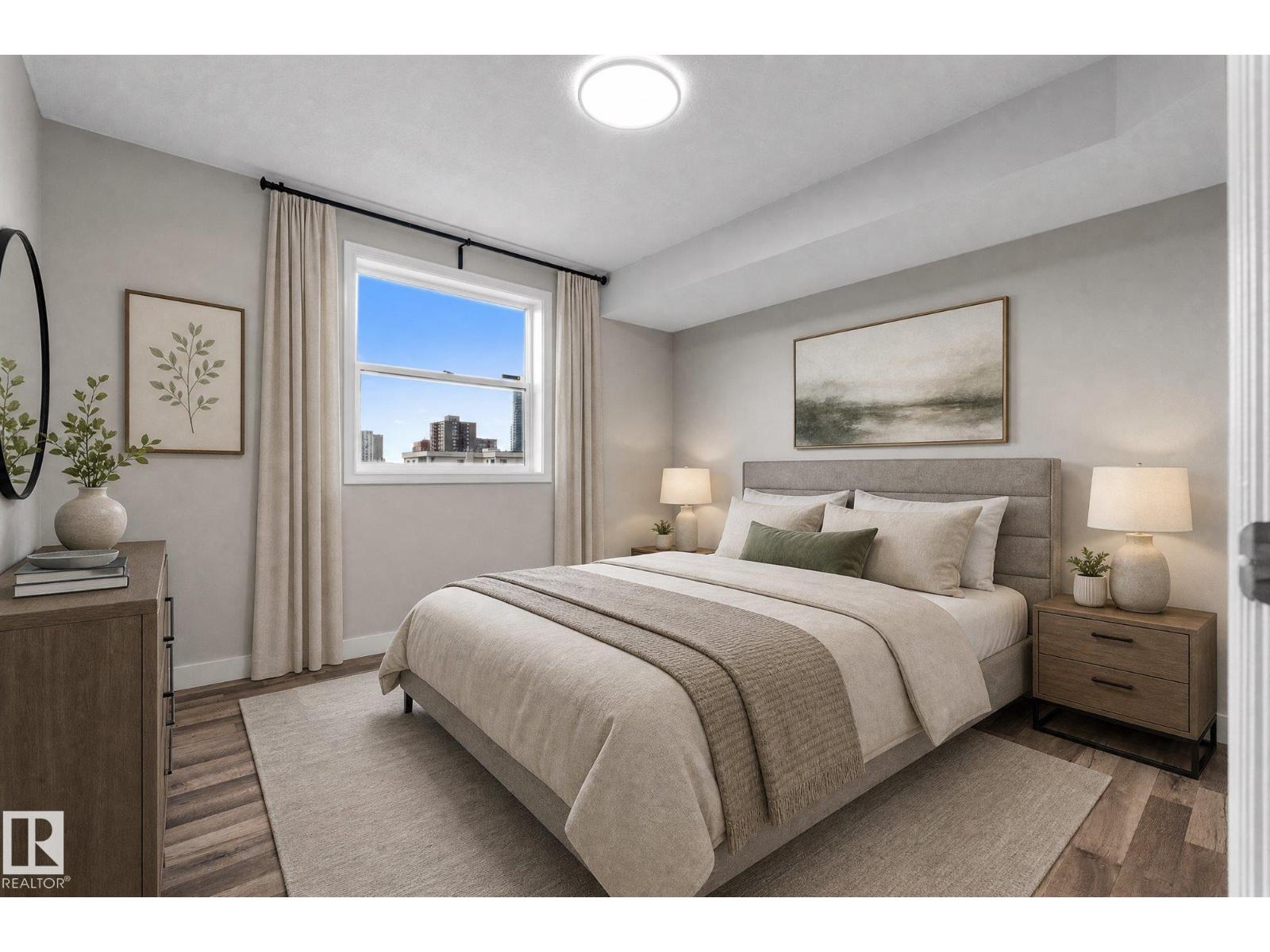 #505 10346 117 ST NW - 18