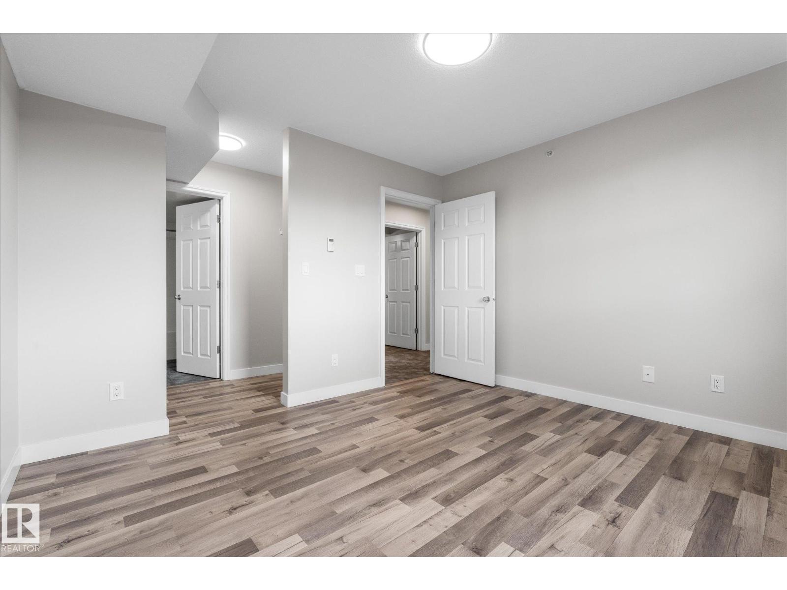 #505 10346 117 ST NW - 24