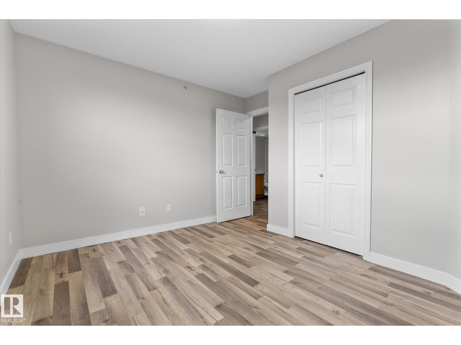 #505 10346 117 ST NW - Image 26
