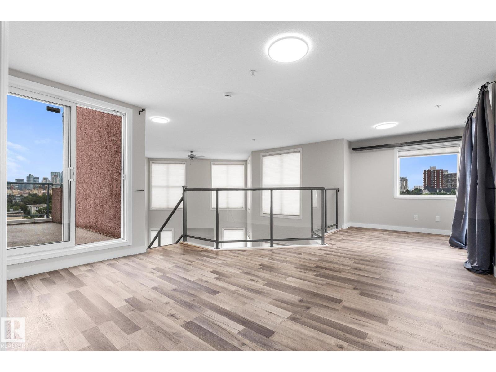#505 10346 117 ST NW - 34