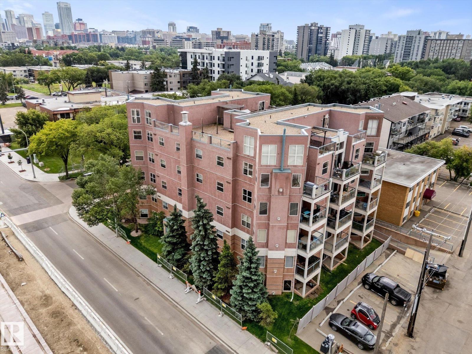 #505 10346 117 ST NW - Image 54