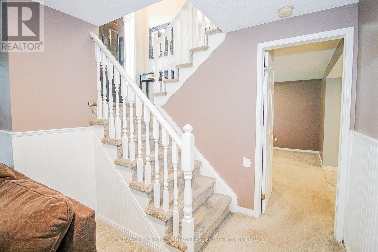 3373 GROVE AVENUE N - Image 26