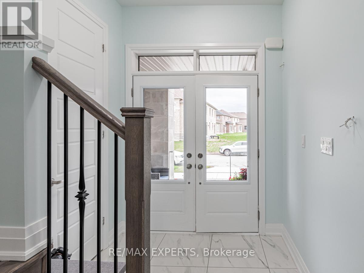 12 FERRAGINE CRESCENT - 4